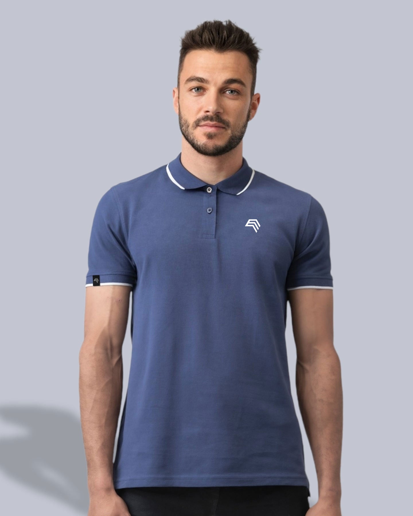MTS M191 ― Tipped Organic Polo Shirt mit Knöpfen aus Kokosnuss-Schalen - Weiß / Navy Blau