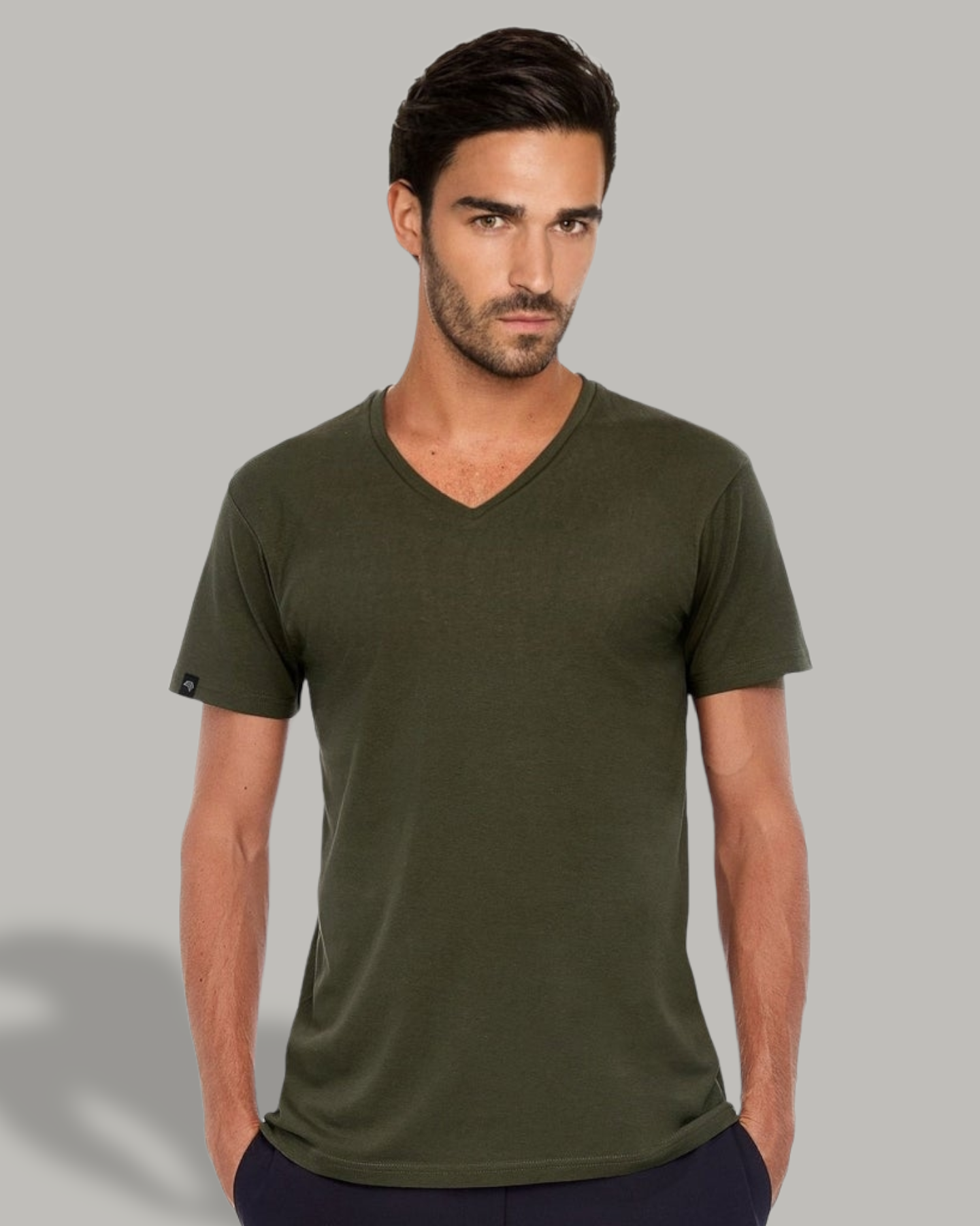 BAC TM044 ― Unisex Bio-Baumwolle V-Neck T-Shirt - Rot