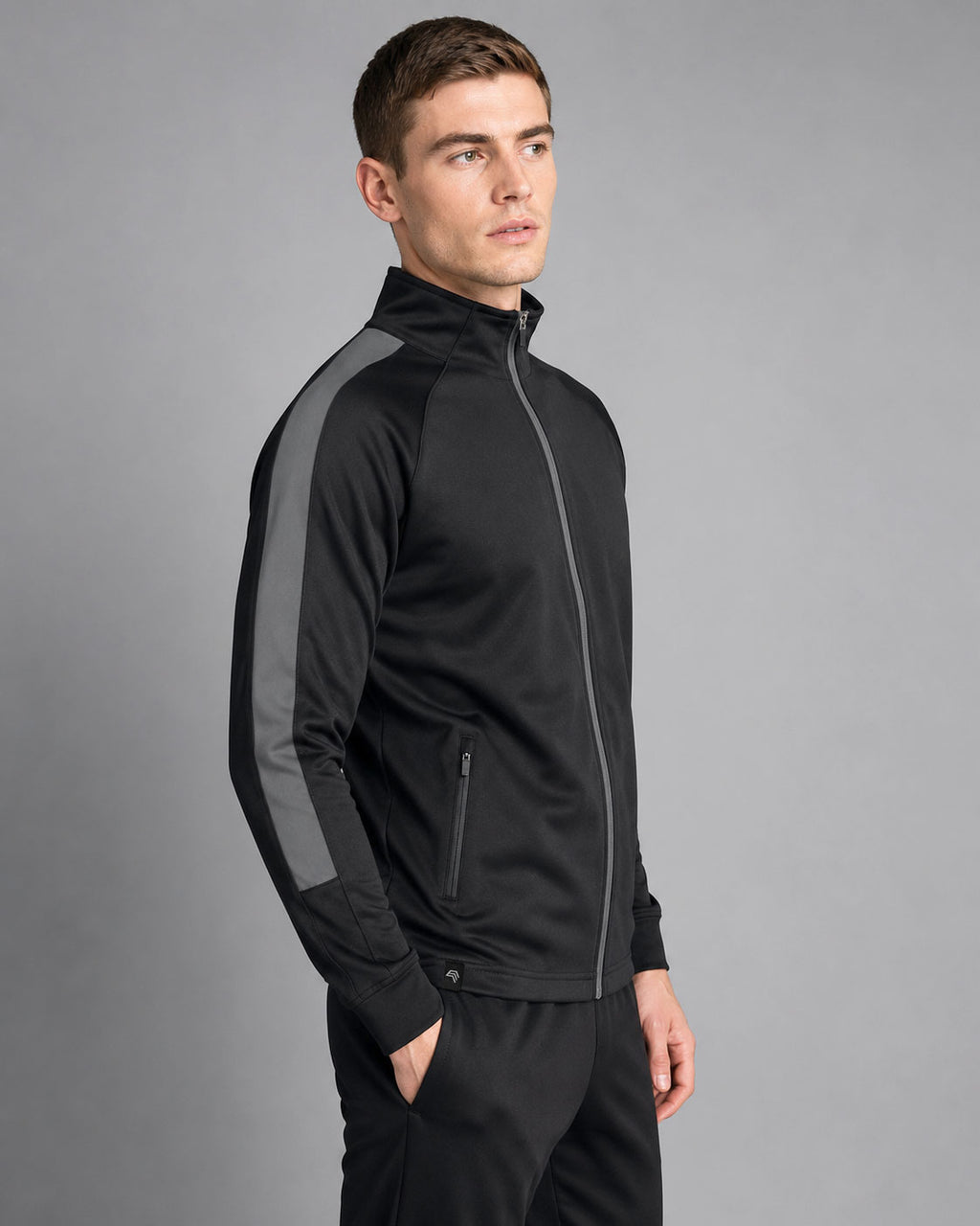 FNS 0871 ― Sportjacke mit Kontraststreifen – Schwarz / Dunkelgrau