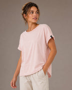 JAN 8005 ― Damen T-Shirt mit lässigem Ärmelumschlag in Fledermausoptik