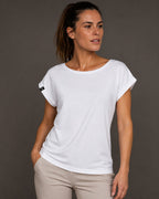 JAN 8005 ― Damen T-Shirt mit lässigem Ärmelumschlag in Fledermausoptik