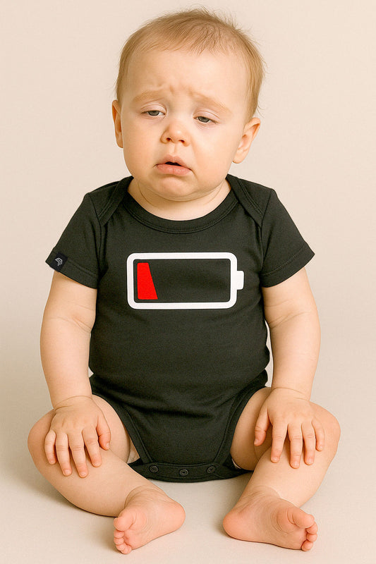 Battery empty ― Organic Baby Body Strampler aus Bio-Baumwolle - Schwarz