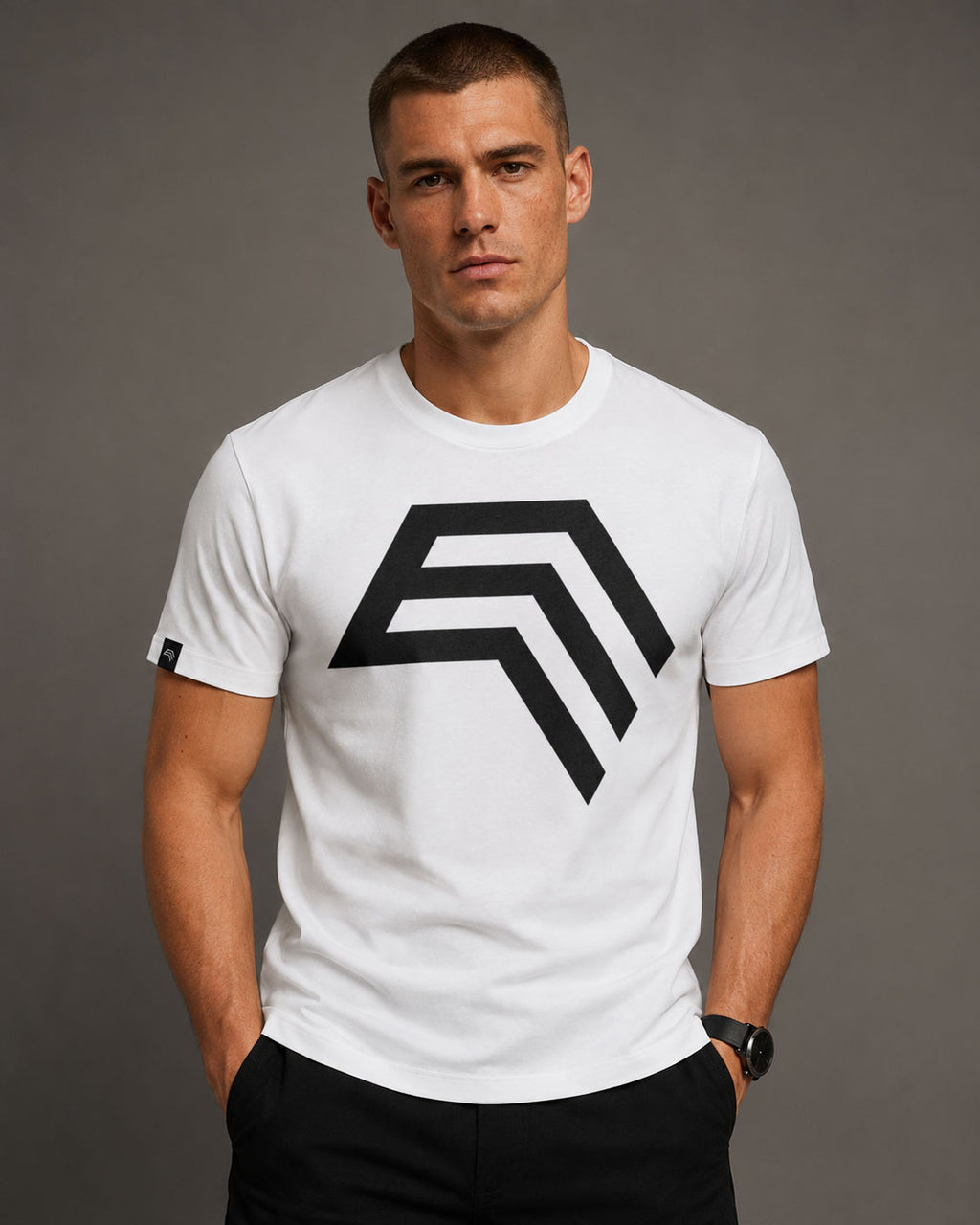 Essential Shirt ― Men Unisex COMPANIEER Logo T-Shirt – White