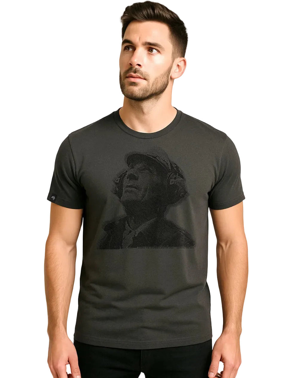 The Upward-Looking Man ― Herren Unisex COMPANIEER Konterfei Logo T-Shirt – Dunkelgrau