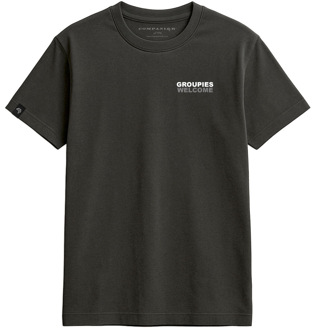 Groupies Welcome ― Herren Statement T-Shirt – Schwarz