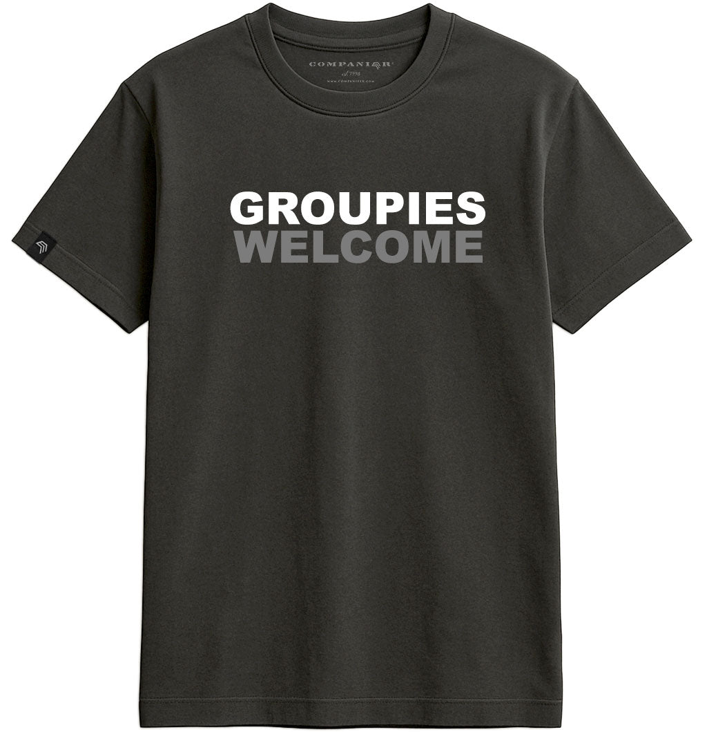 Groupies Welcome ― Herren Statement T-Shirt – Schwarz