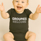 Groupies Welcome ― Baby Body Organic T-Shirt - Schwarz